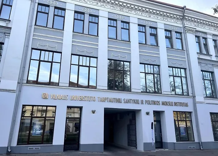 Domillion 2bdr 2bath On Vokieciu W Parking V1020a Апартаменты Вильнюс