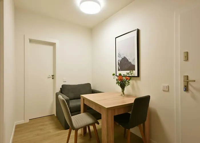 Apartman Domillion 2bdr 2bath On Vokieciu W Parking V1020a